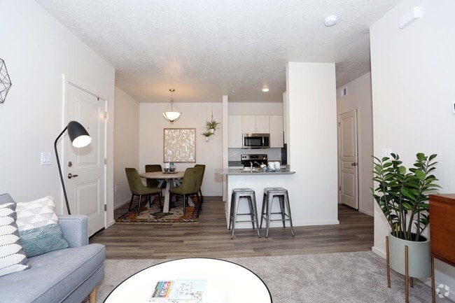 Easton Village Apartments For Rent in Boise, ID
