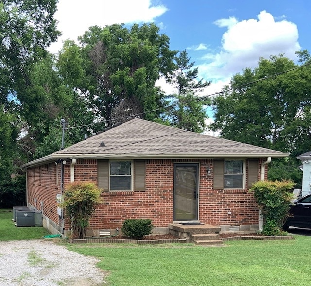 907A side yard green space - 907A Malquin Dr