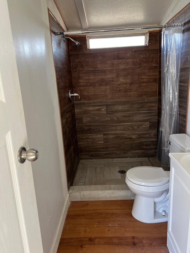 Photo - 5811 N Fuchsia St