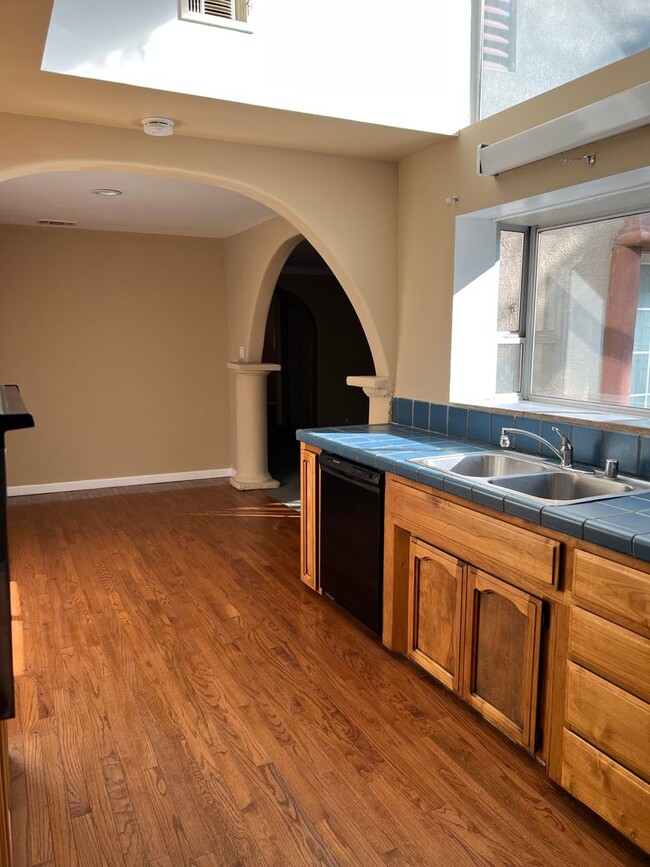 Photo - 16160 Keith Way Unit A