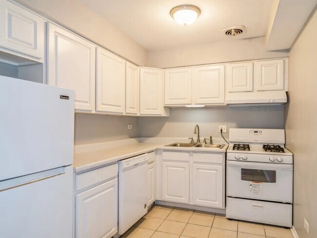 Photo - 1227 S Harlem Ave Unit 507