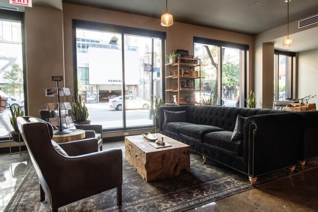 Photo - 1 bedroom in Chicago IL 60654 Unit 516