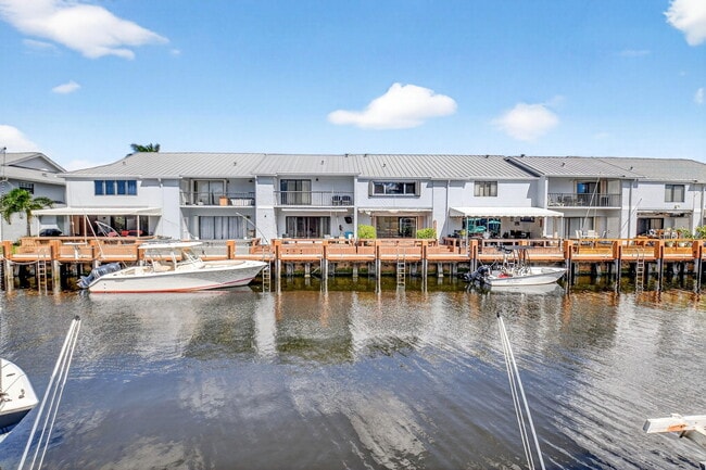 Photo - 732 Rider Rd