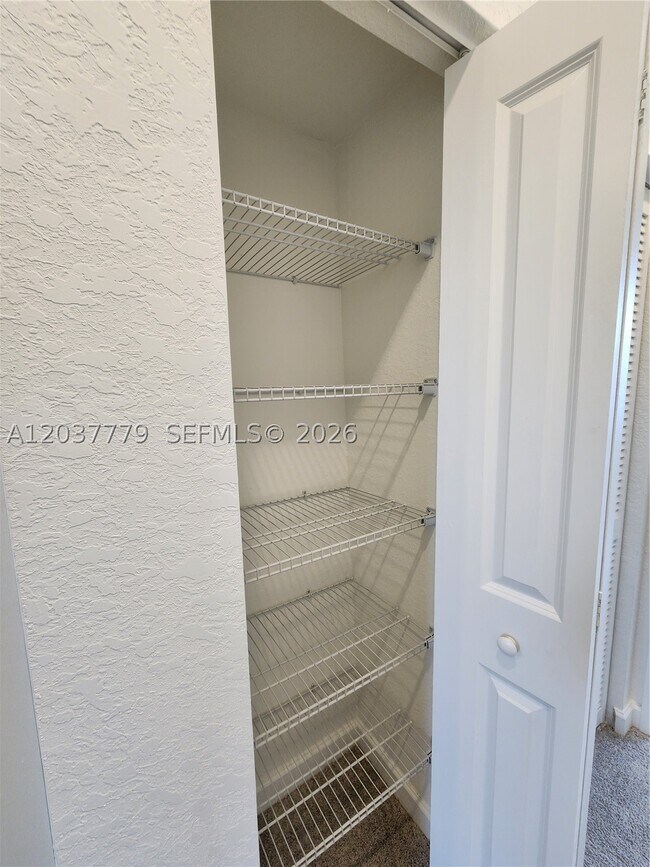 Photo - 263 NW 11th St