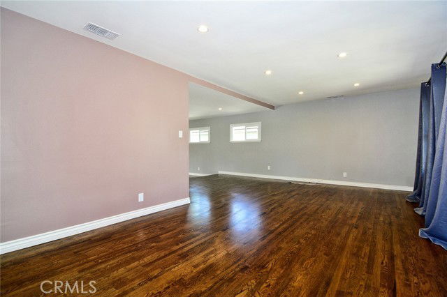 Photo - 6531 Hanna Ave