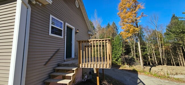 Private Deck - 192 Greystone Dr Unit 192-203