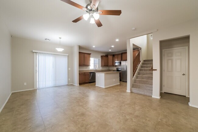 Photo - 477 N Citrus Ln