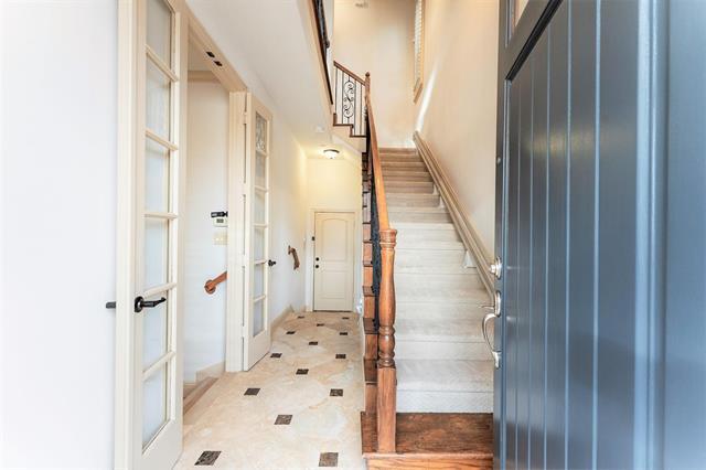 Photo - 7245 Parkwood Blvd