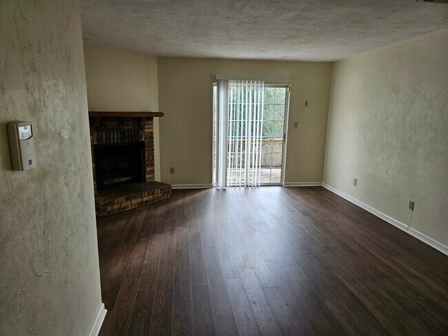 Photo - 1575 Jacks Dr