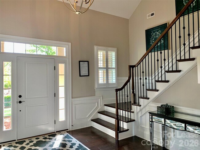 Photo - 15109 High Bluff Ct