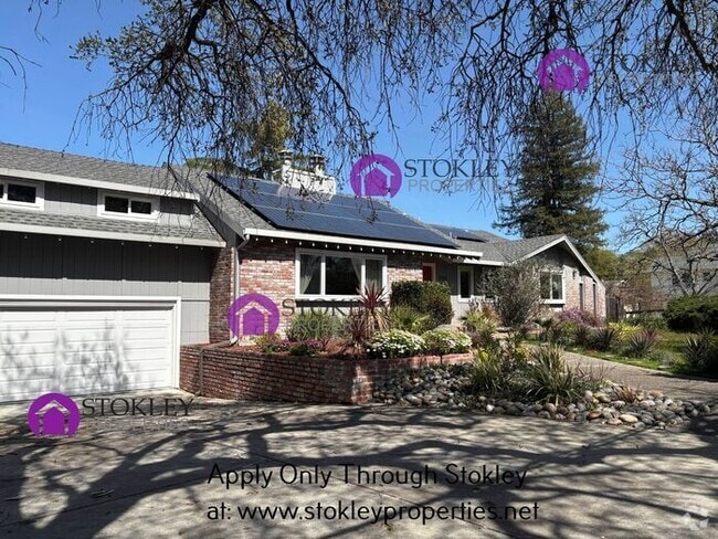 Building Photo - 2020 San Miguel Dr Rental