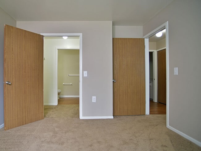 Windsor Place Apartments