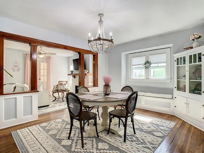 Photo - 1821 6th Ave W