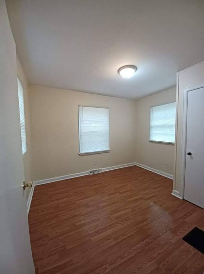 Photo - Cozy 3 Bedroom Home for Rent - West Rockford