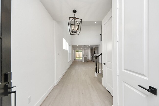 Photo - 4324 Avron Dr