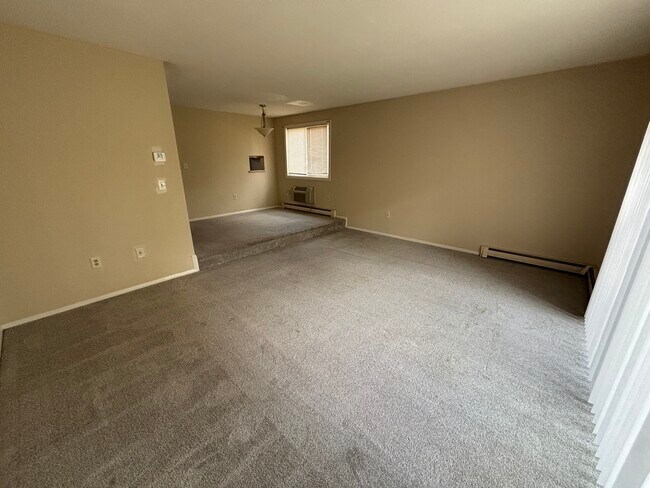 Photo - 34 Irving St