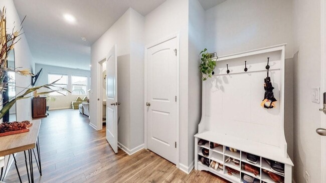 Photo - 5059 Hunters Village Dr