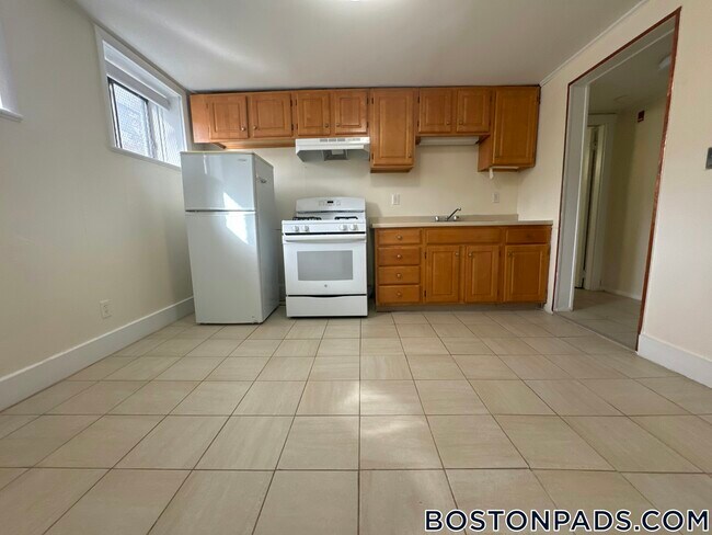 Photo - 25 Brighton Ave Unit A