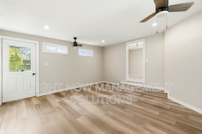 Photo - 413 Chestnut St