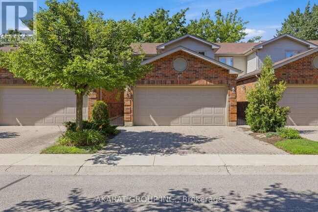 Photo - 70 Sunnyside Dr