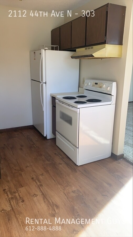 Photo - 1 Bedroom Apartment- Laundry and Off Stree... Unit 303