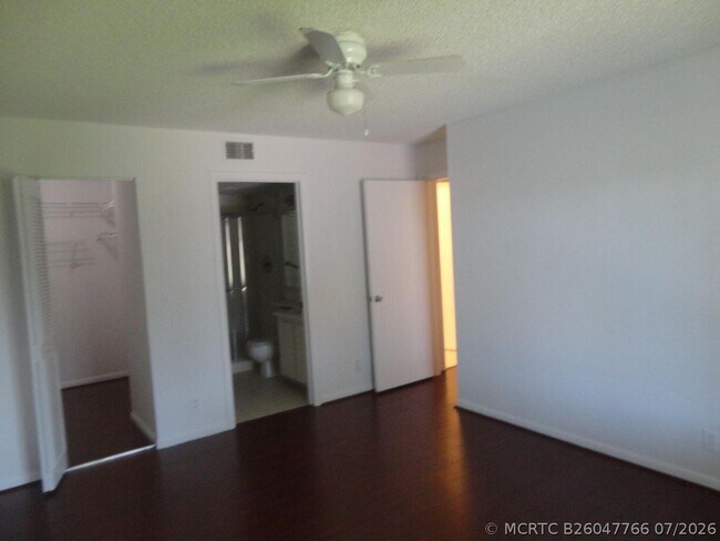 714 Sunny Pine Way Unit C2