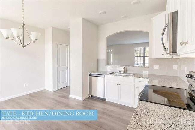 Room in Townhome on Beatty Woods Dr