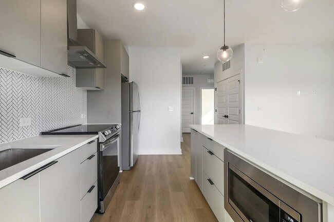 Photo - 2500 Longview St Unit 501