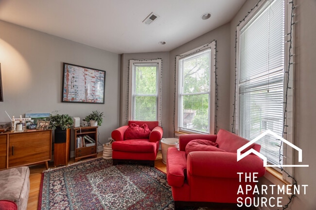 Photo - 3023 N Oakley Ave Unit 2A