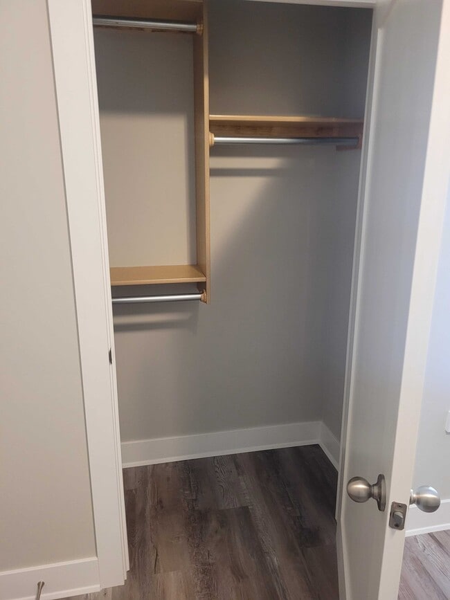 Photo - 3913 S Bluelake Ct