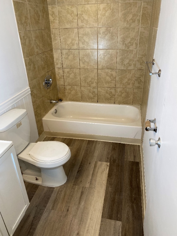 14 Shadowbrook Ln