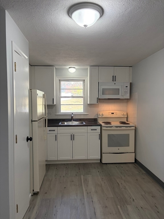 Building Photo - 85 Trapelo Rd Unit 46