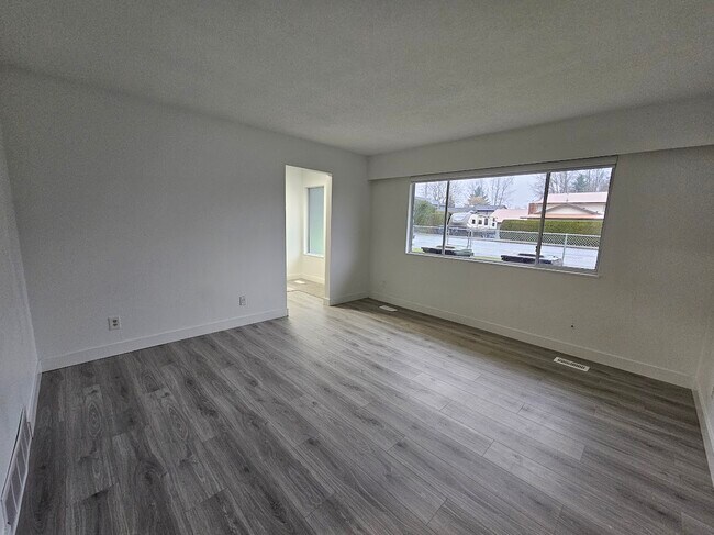 Photo - 26784-26732 Avenue3