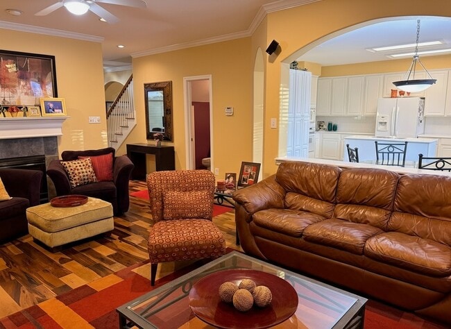 Photo - 1111 Mulberry Ln