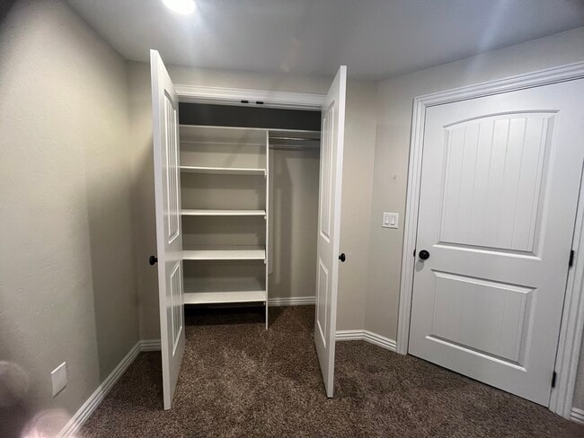 Photo - 2771 S Ivy Ln