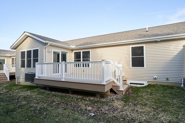 5048 Catawba Pl Ln