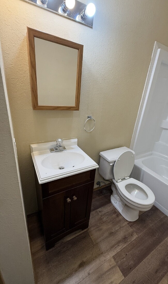 Photo - Welcome To Your New Home in Forsyth MO! Unit A