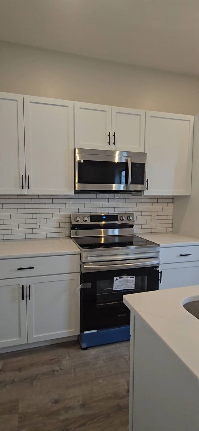 Photo - 222 Montaup St Unit B