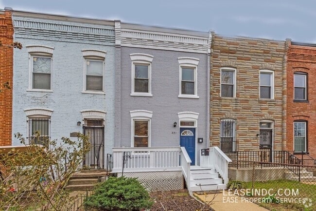 Building Photo - 231 K St NE Rental