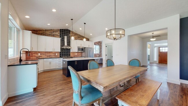Photo - 3 Bedroom, 2 Bath Home in Richland