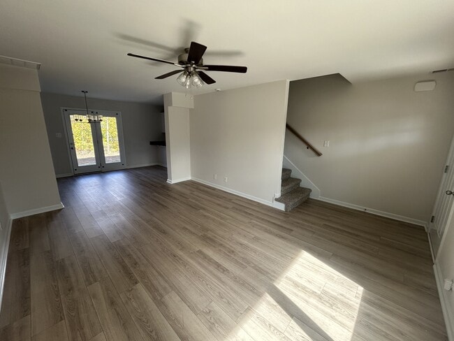 Photo - 187 Woodland Sta Dr