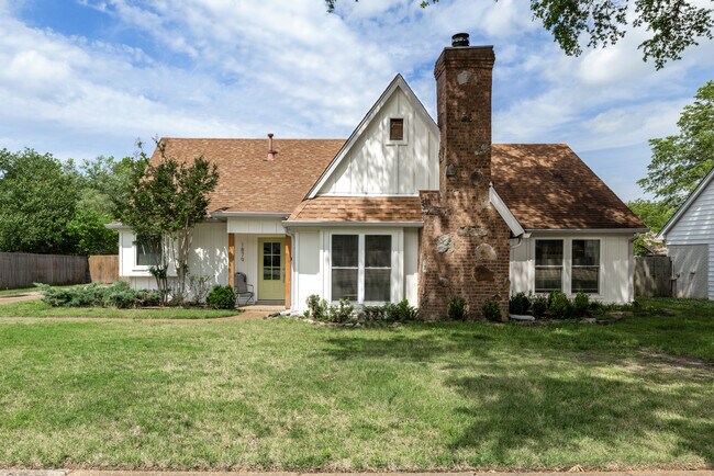 Photo - 1879 Corbin Rd