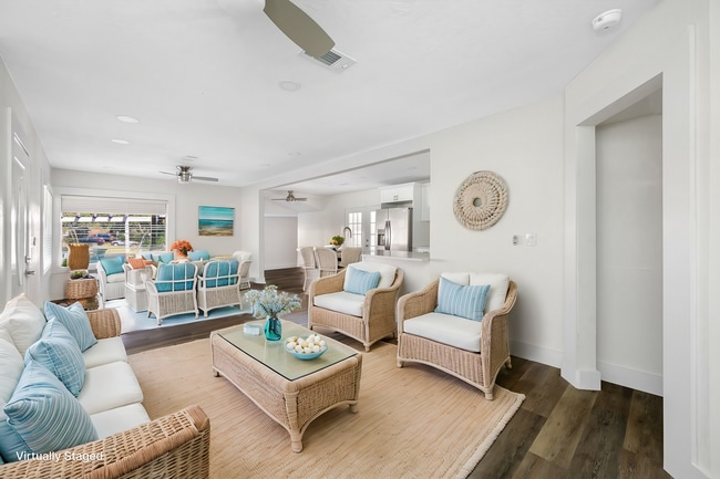 Photo - 4901 W Bartlett Dr