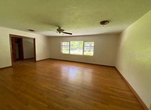 Photo - 930 NW 36th Ave