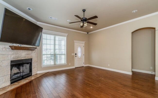 Photo - 7900 Shreveport Dr