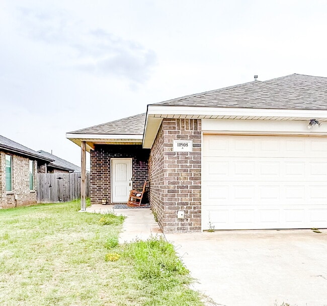 Southwest Lubbock Duplex in Cooper School ... - Southwest Lubbock Duplex in Cooper School ... Apartment