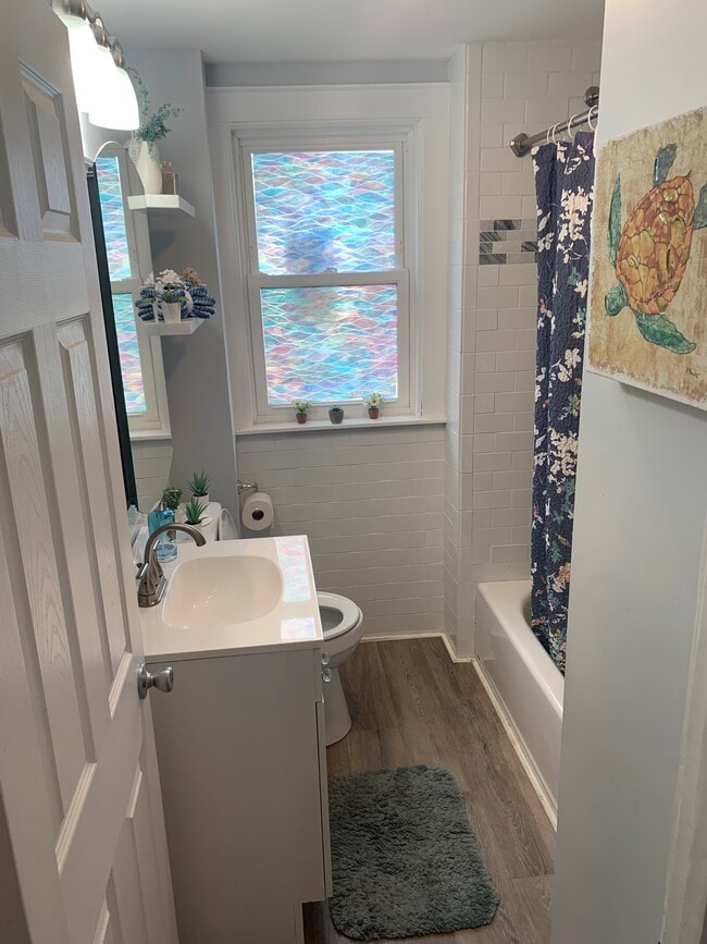 Photo - 47 Whiton Ave Unit 2