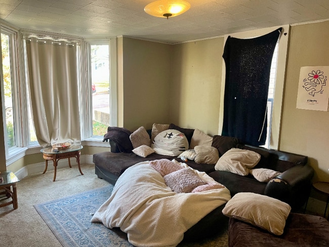 Photo - 312 Center St