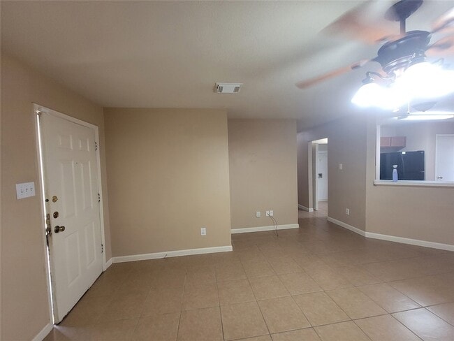 Photo - 6327 Hayman Dr