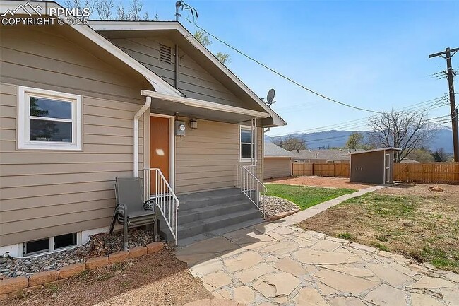 Photo - 1638 N Foote Ave